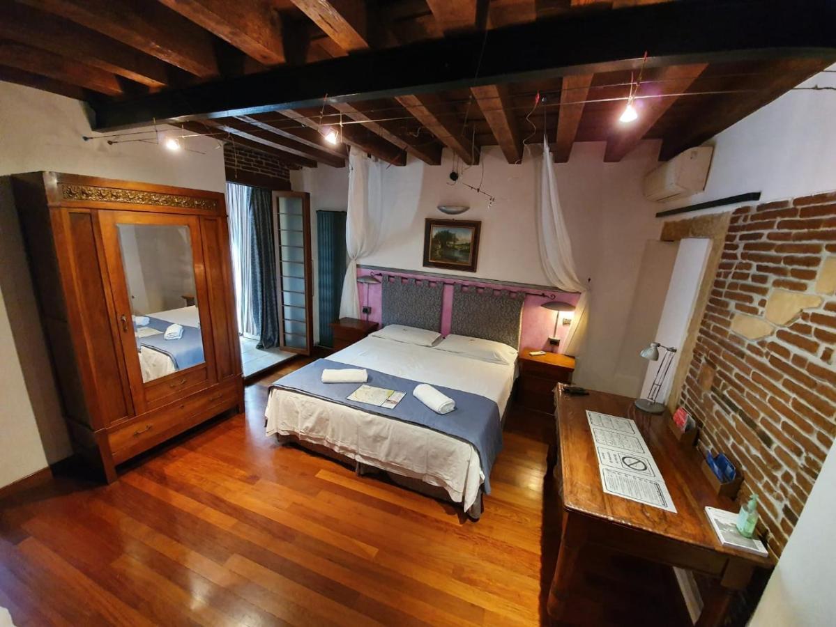 ホテルMi Casa Es Tambien Tu Casa Vips ヴェローナ エクステリア 写真