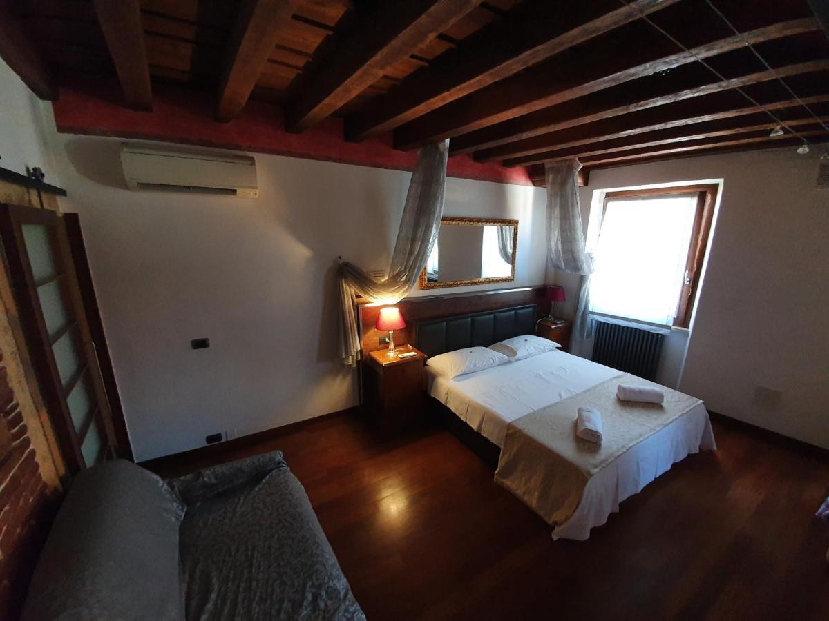 ホテルMi Casa Es Tambien Tu Casa Vips ヴェローナ エクステリア 写真