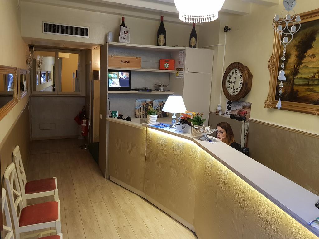 ホテルMi Casa Es Tambien Tu Casa Vips ヴェローナ エクステリア 写真
