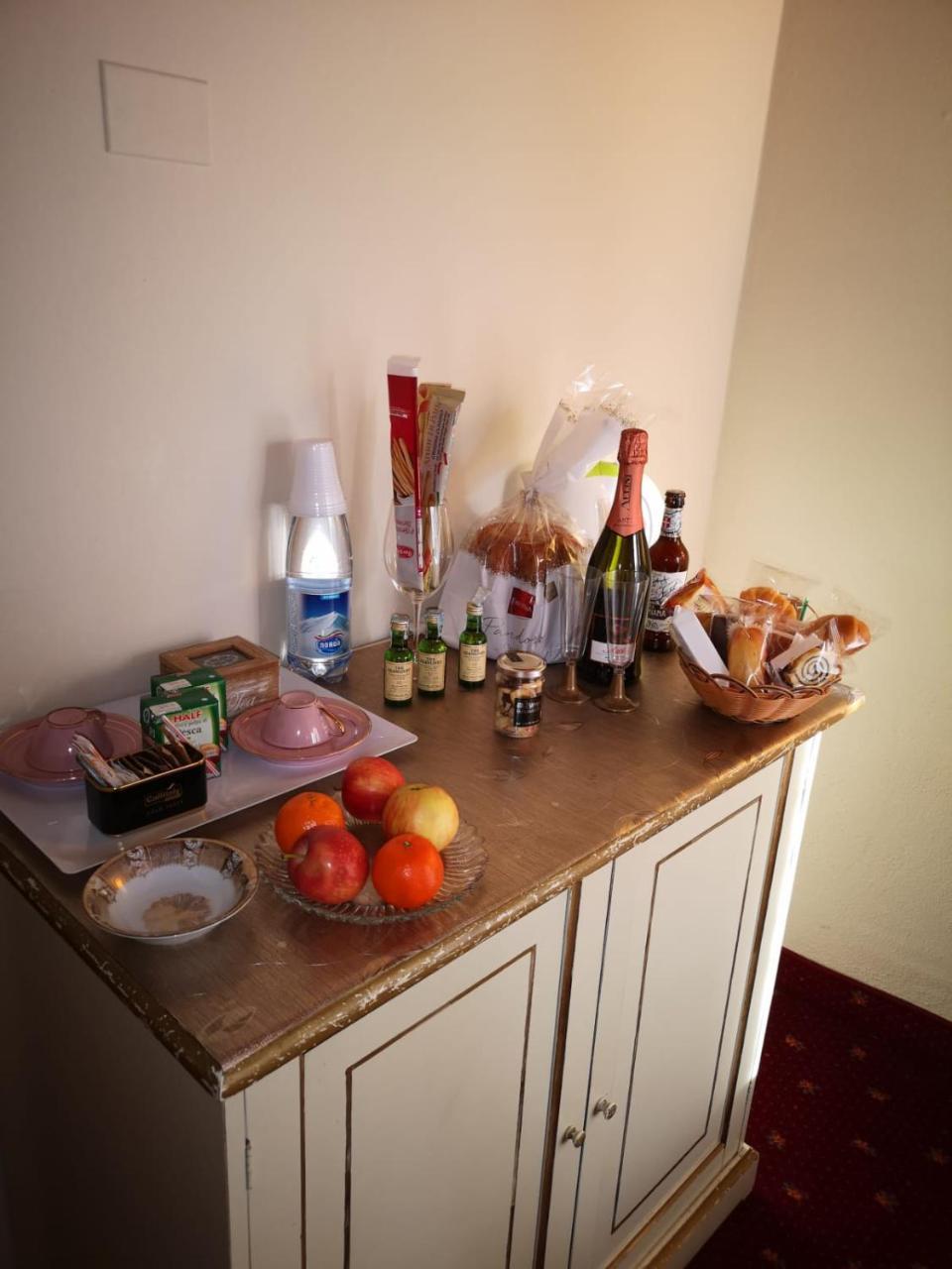 ホテルMi Casa Es Tambien Tu Casa Vips ヴェローナ エクステリア 写真